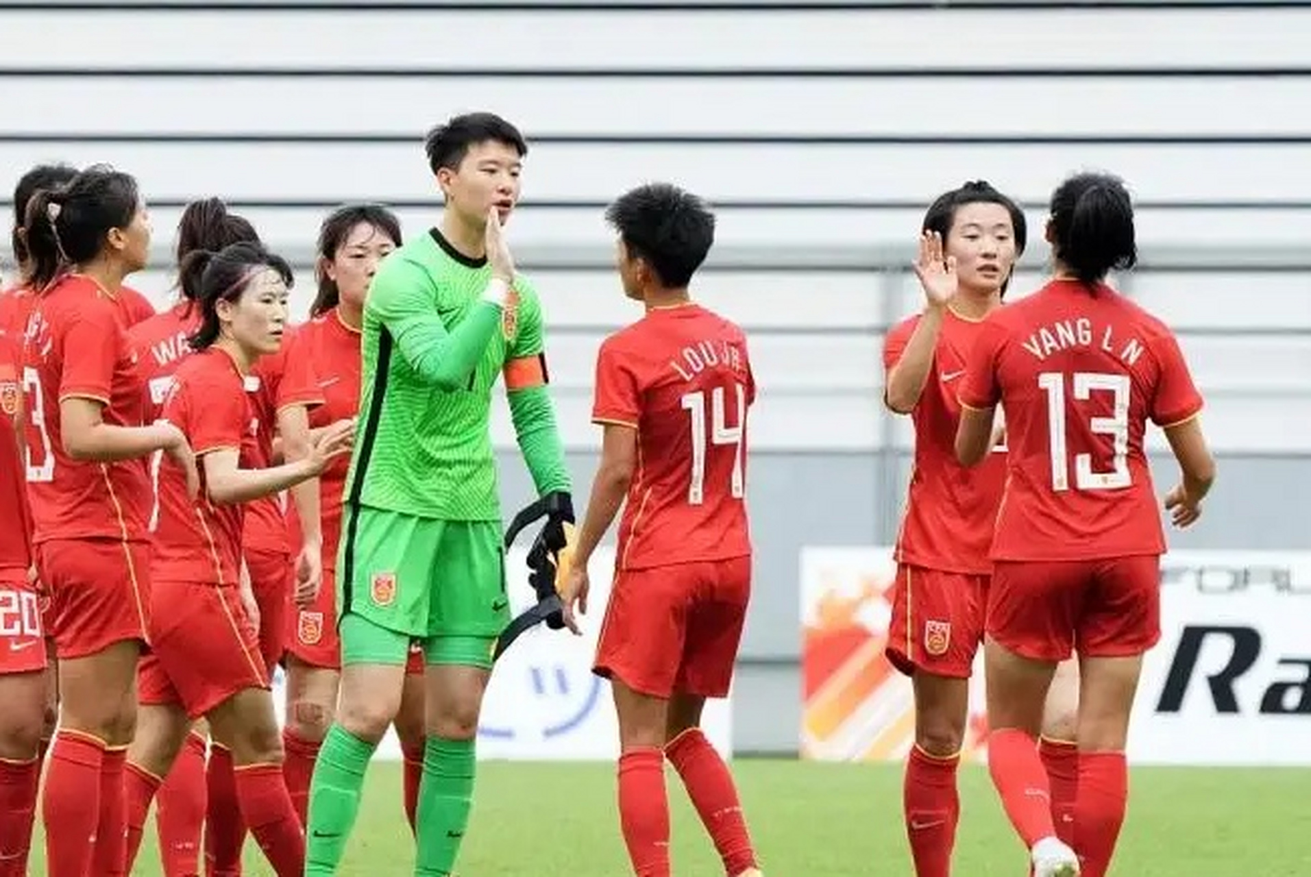 比利时国家队将迎战爱尔兰国家队争夺比赛胜负的简单介绍